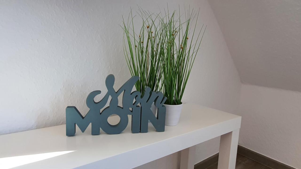 Friesenmeer Ferienwohnung Vier เบนซาซิเออ ภายนอก รูปภาพ